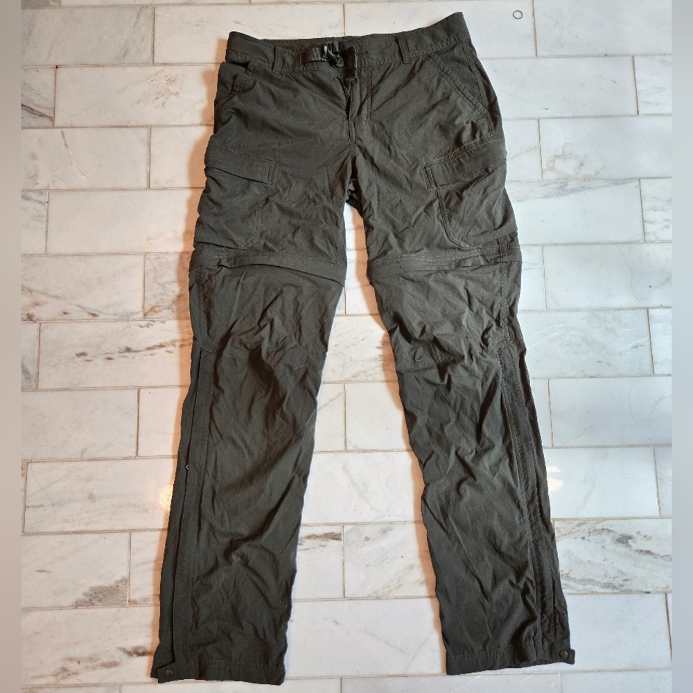 REI Forest Green Relaxed Fit Pants / shorts